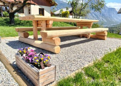 Table de pique nique Coeur de Fournache Chambre d'hôtes Maurienne
